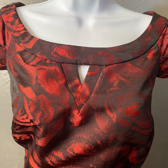 LIZ CLAIBORNE Black and red jacquard Rose Pattern Dress - Picture 3 of 16